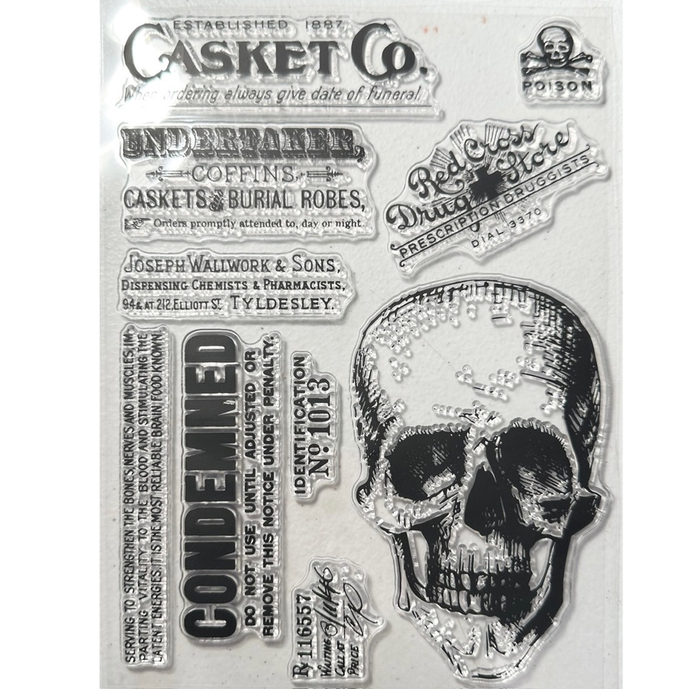 🎃 Stamp Dies Halloween Skull 10pc Clear
